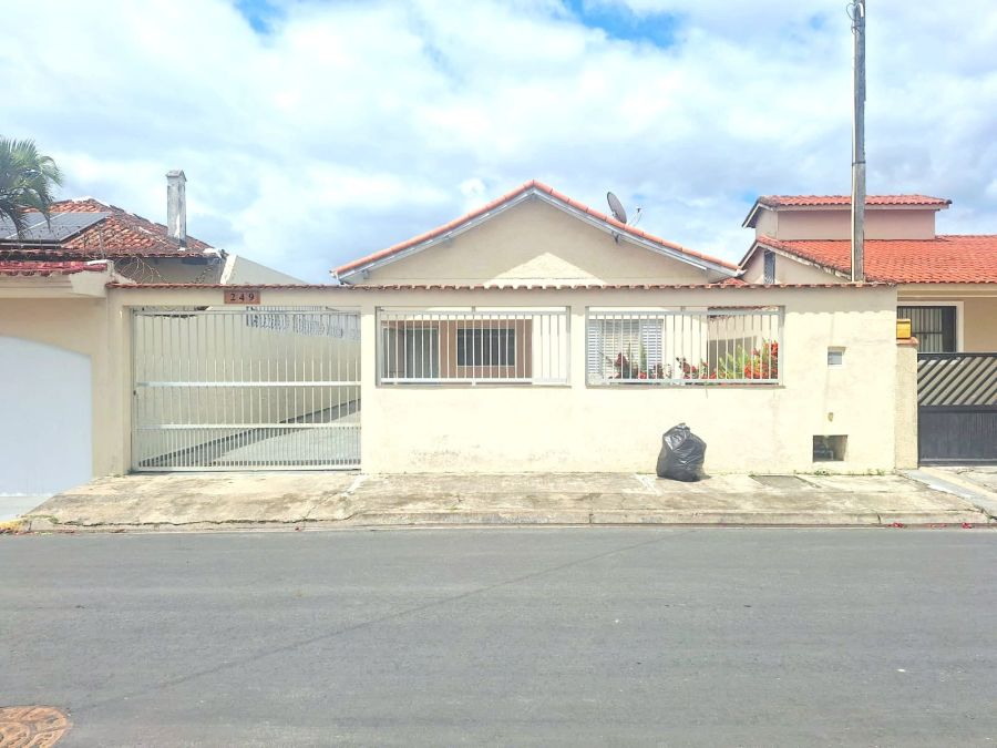 Casa - Venda - Balne�rio Meu Recanto - Ilha Comprida - SP